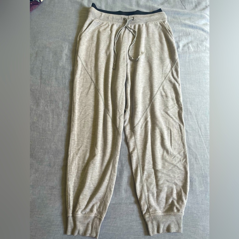 GREY JOYLAB SWEATPANTS